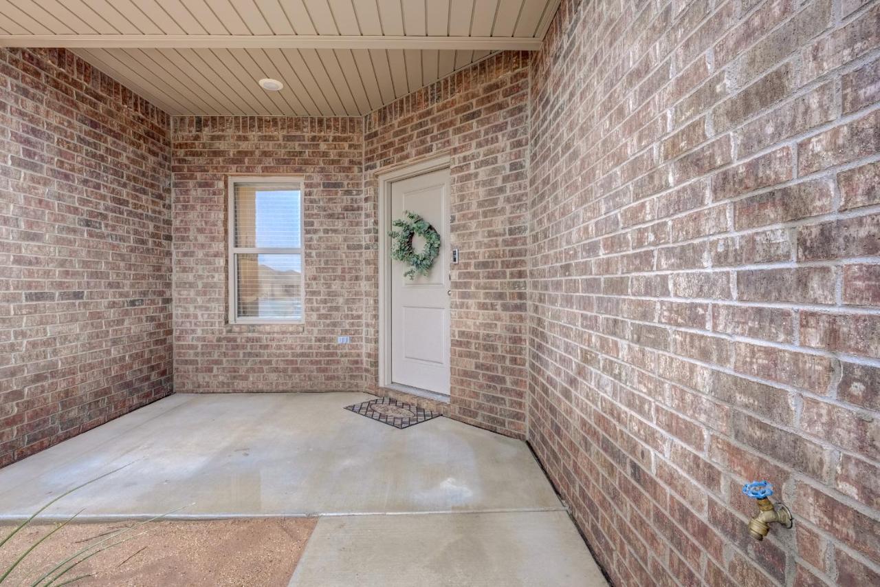 Luxury Lubbock Home Retreat Near Texas Tech Exterior photo